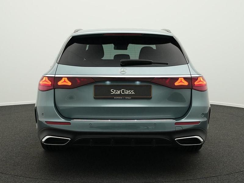 Gebraucht Mercedes E220 Advanced Plus 197 PS (144 kW) 2024 Silber Limousine