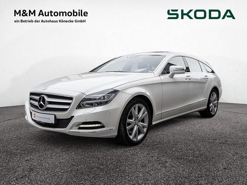 Gebraucht Mercedes CLS250 Shooting Brake 204 PS (150 kW) 2014 Diamantweiss bright Kombi