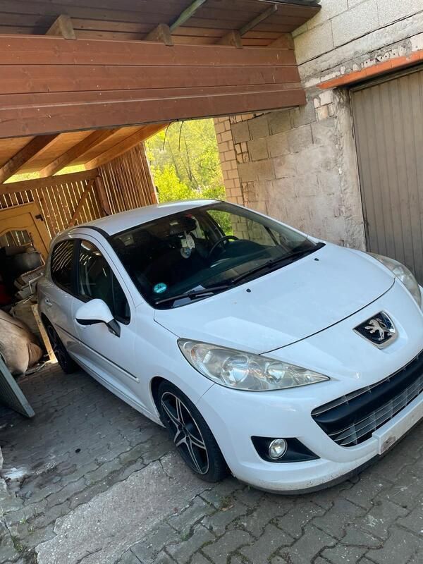 Gebraucht 2010 Peugeot 207 Kleinwagen | 1.190 € (Superpreis) - Bild 1/4