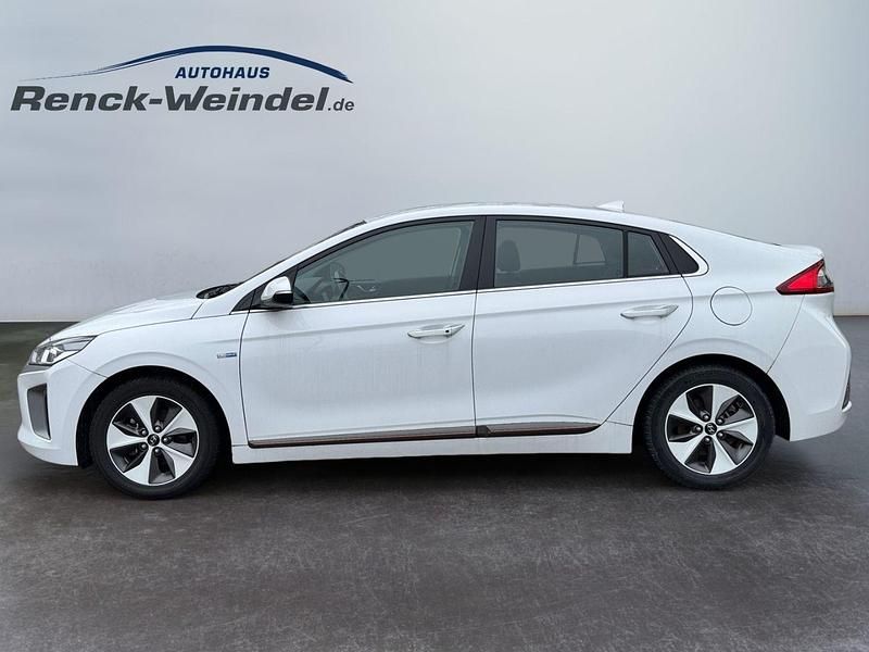 Gebraucht Hyundai Ioniq Style 88 kW (120 PS) 2018 Weiß Kleinwagen