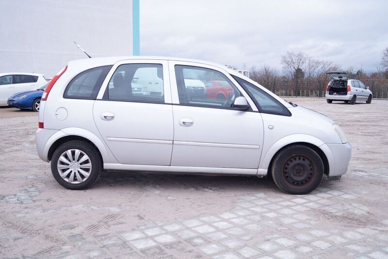 Gebraucht Opel Meriva Edition 101 PS (74 kW) 2005 Silber Van / Kleinbus