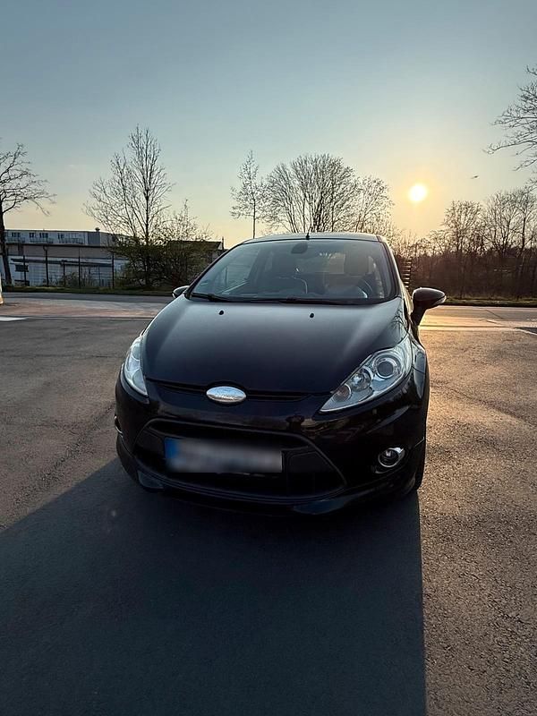 Gebraucht Ford Fiesta 95 PS (69 kW) 2009 Blau Kleinwagen