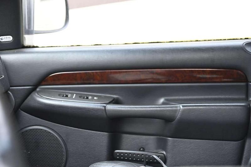 Gebraucht Dodge Ram 245 PS (180 kW) 2002 Schwarz Abholung