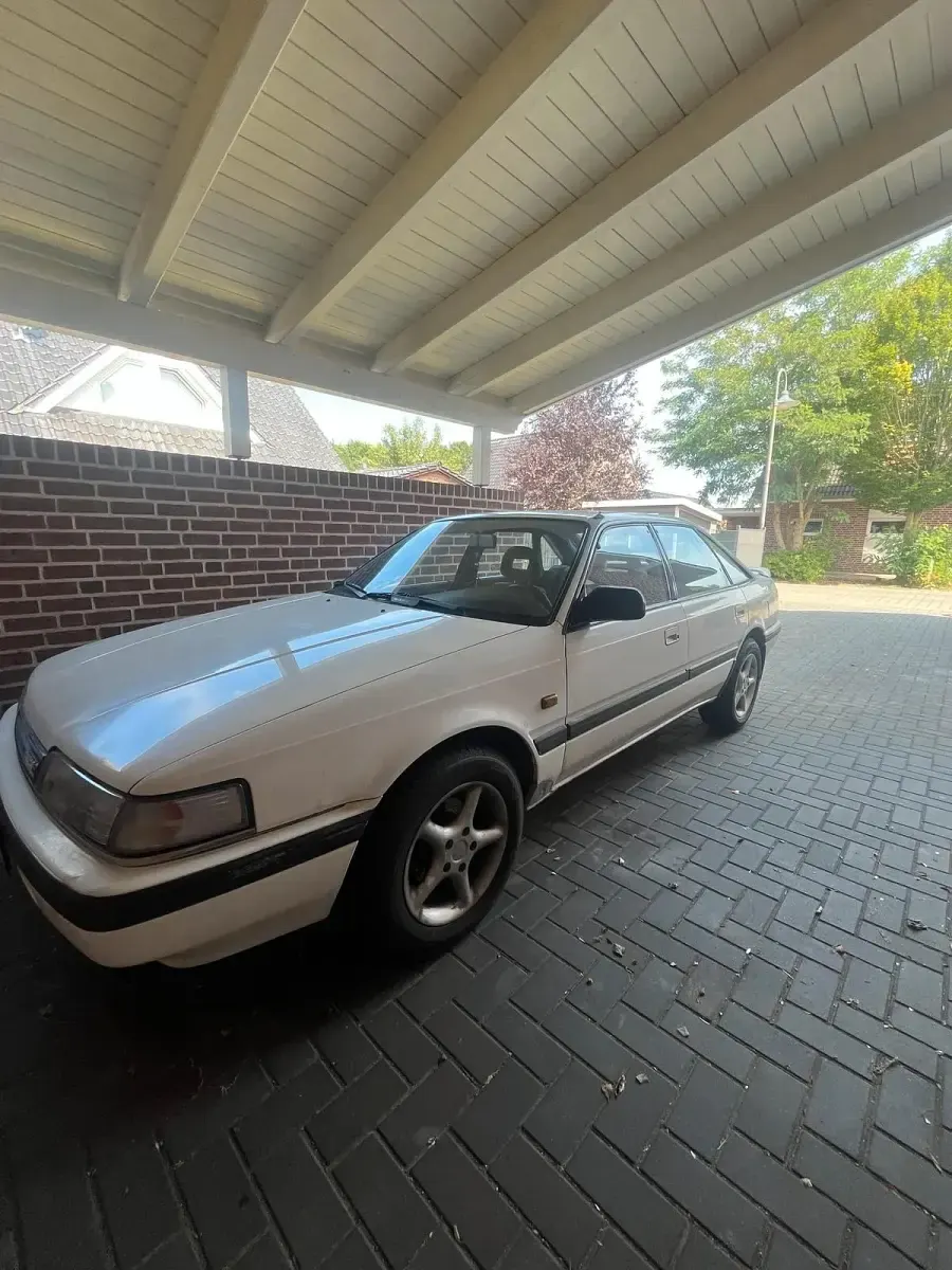 Gebraucht Mazda 626 115 PS (84 kW) 1991 Weiß Limousine
