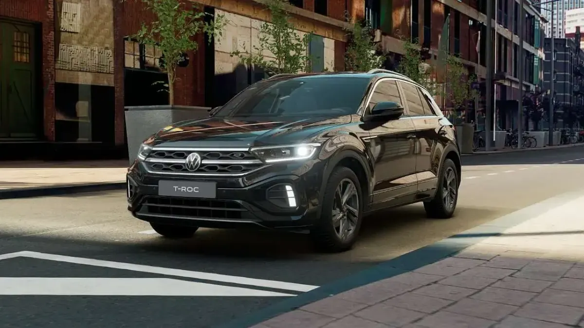 Gebraucht VW T-Roc R-line 150 PS (110 kW) 2025 Schwarz SUV