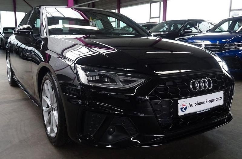 Gebraucht Audi A4 S-Line 204 PS (150 kW) 2022 Mythosschwarz Limousine