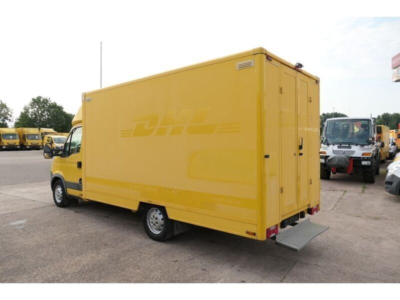 Gebraucht Iveco Daily 106 PS (77 kW) 2012 Gelb Van