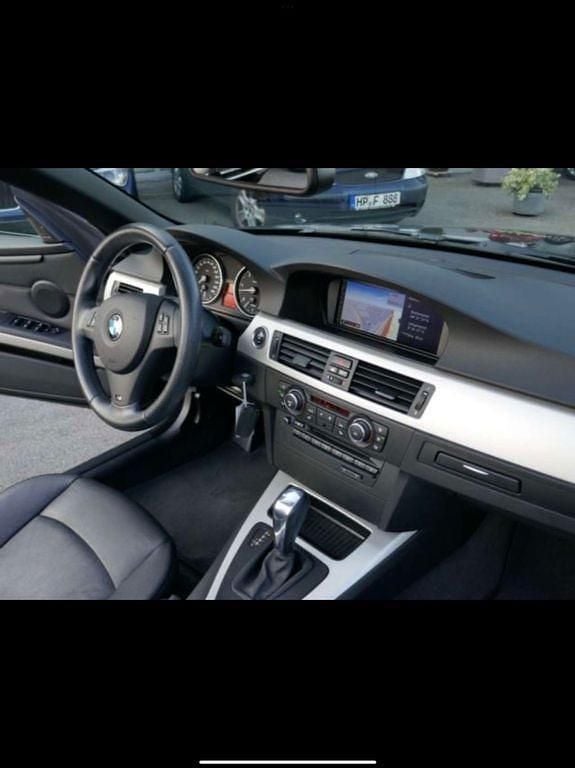 Gebraucht BMW 325 Cabriolet Sport Line 204 PS (150 kW) 2011 Schwarz Cabrio