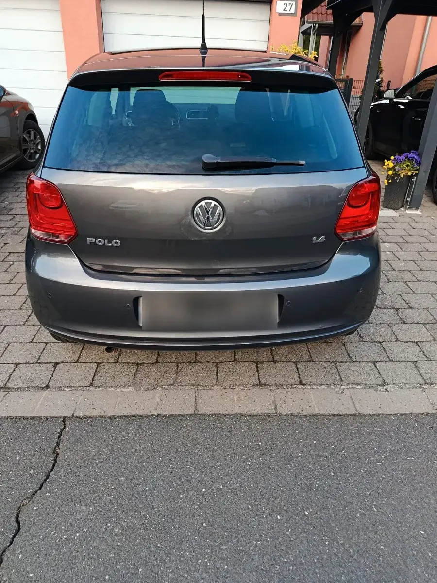 Gebraucht VW Polo Team 86 PS (63 kW) 2010 Grau Kleinwagen
