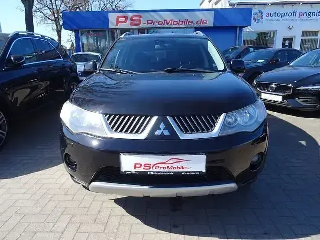 Gebraucht Mitsubishi Outlander Intense 156 PS (114 kW) 2009 Schwarz SUV