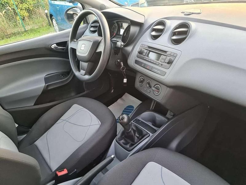 Gebraucht Seat Ibiza Reference 86 PS (63 kW) 2013 Eissilber/estrella silver