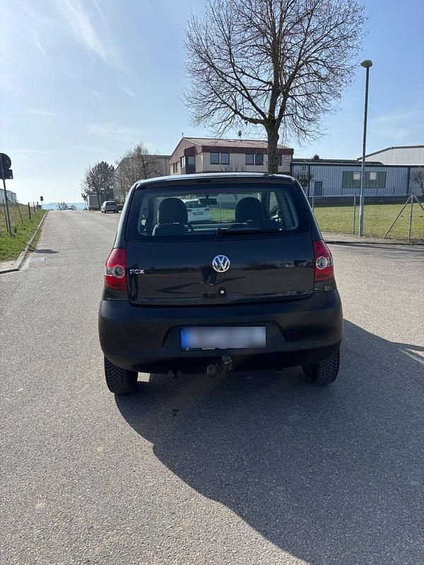 Second-hand VW Fox 54 CP (39 kW) 2006 Gri Hatchback
