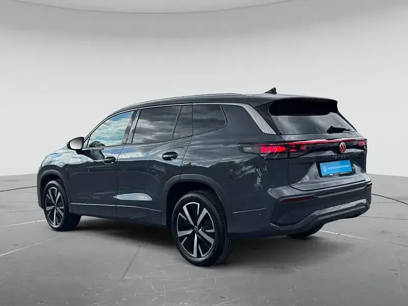 Gebraucht VW Tayron Life 150 PS (110 kW) 2025 Grau SUV