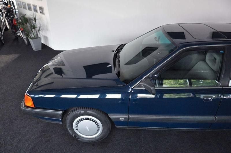 Gebraucht Audi 100 90 PS (66 kW) 1990 Blau Limousine