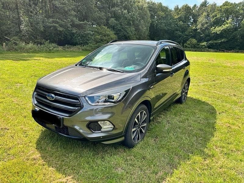 Grau Gebraucht 2019 Ford Kuga ST-Line SUV | 15.950 € (Fairer Preis) - Bild 1/4