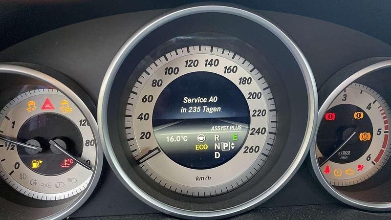 Gebraucht Mercedes E350 258 PS (189 kW) 2015 Weiß Kombi