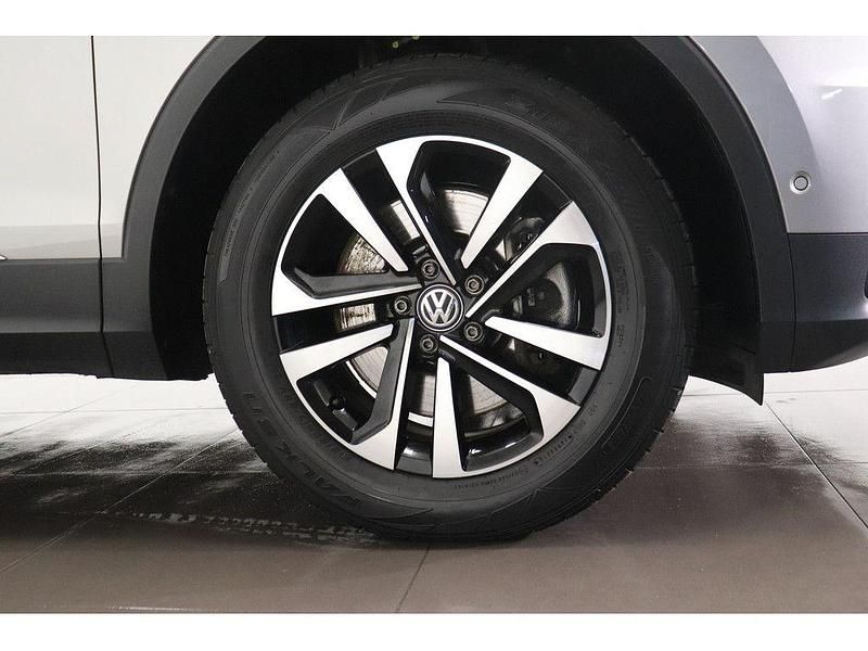 Gebraucht VW Tiguan 190 PS (139 kW) 2019 Silber SUV