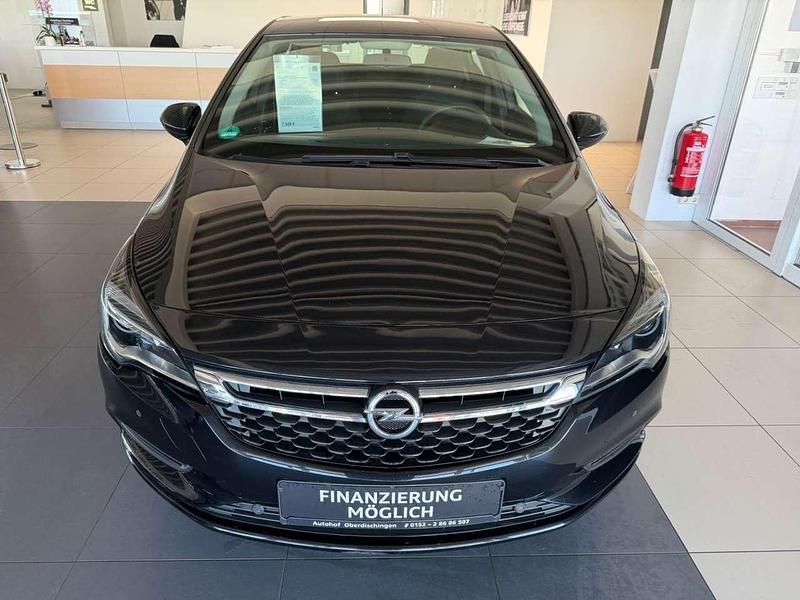 Gebraucht Opel Astra Edition 105 PS (77 kW) 2015 Schwarz Limousine