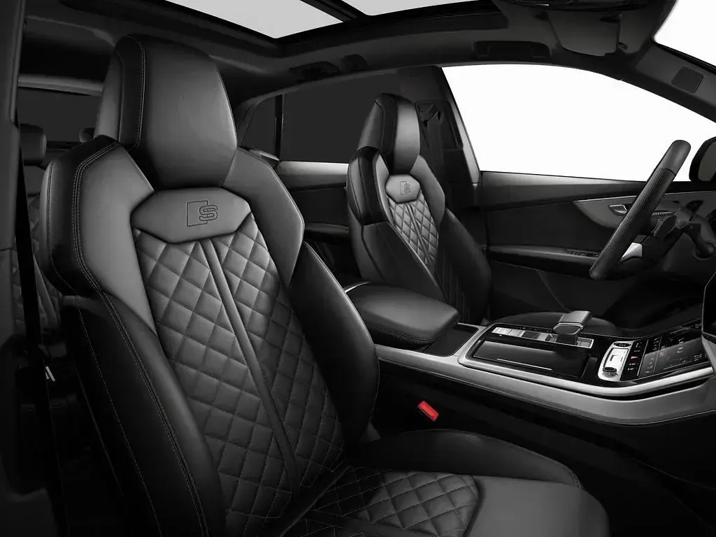 Gebraucht Audi Q8 Sport 286 PS (210 kW) 2025 Grau SUV