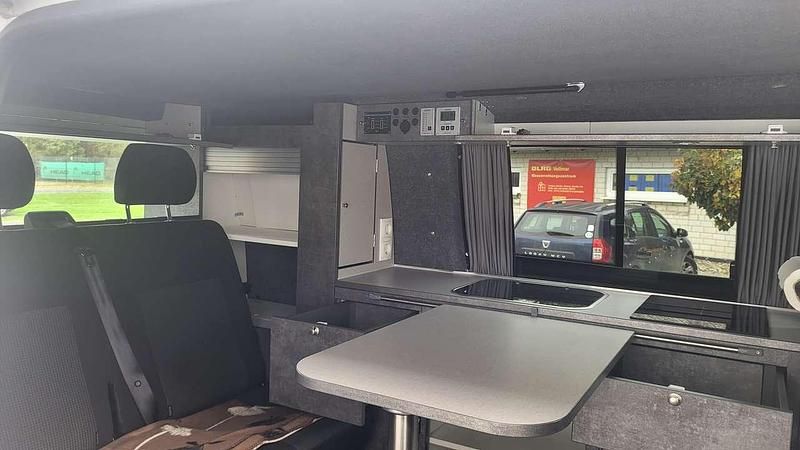 Gebraucht VW Transporter California 102 PS (75 kW) 2017 Weiß Van