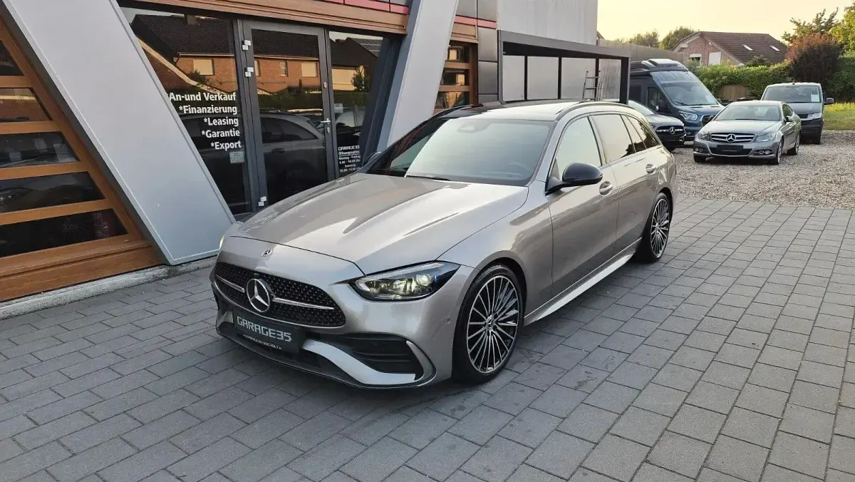 Gebraucht Mercedes 200 AMG 163 PS (119 kW) 2023 Silber Limousine