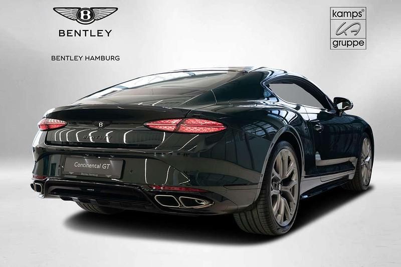 Second-hand Bentley Continental 680 CP (500 kW) 2026 Verde Coupe