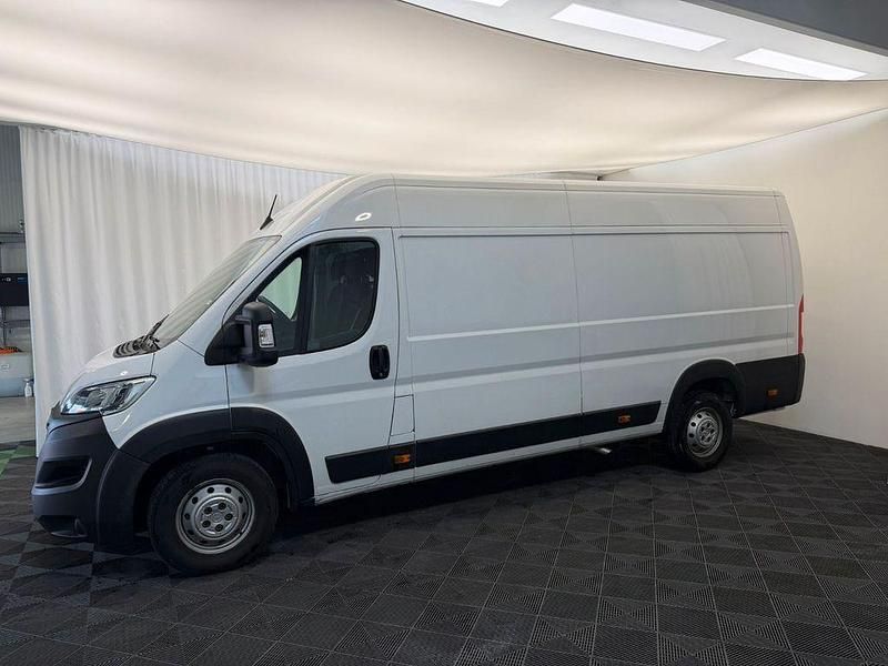 Gebraucht Opel Movano 165 PS (121 kW) 2024 Weiß Van