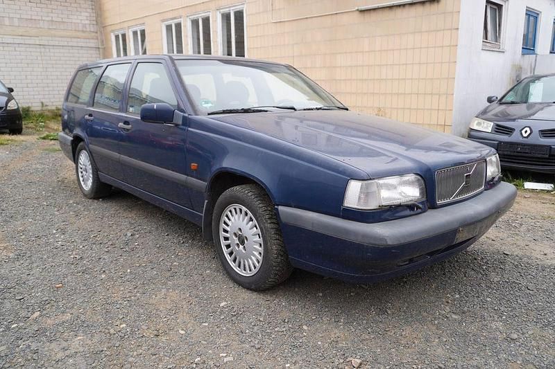 Blau Gebraucht 1996 Volvo 850 Limousine | 1.299 € - Bild 1/4