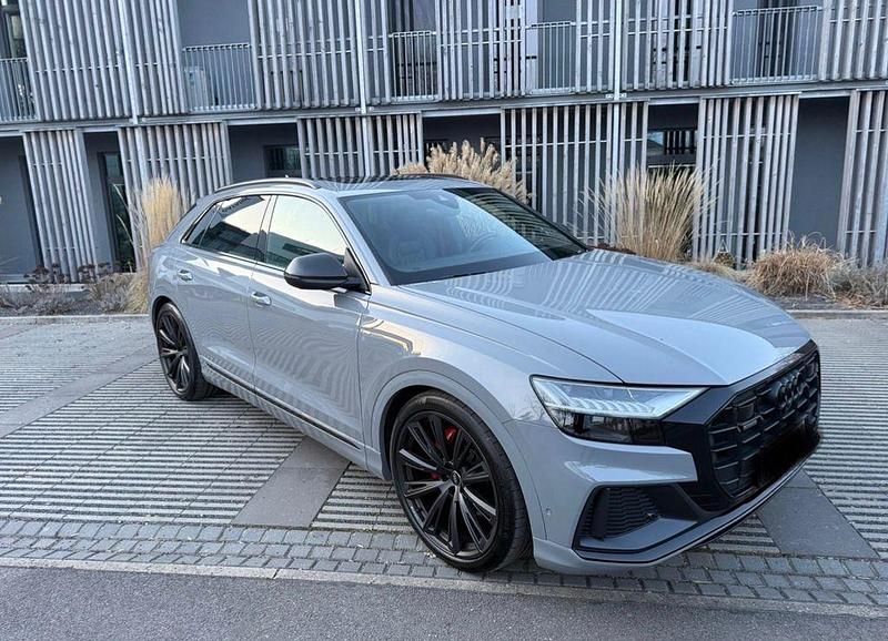 Gebraucht Audi Q8 Competition 286 PS (210 kW) 2023 Grau SUV