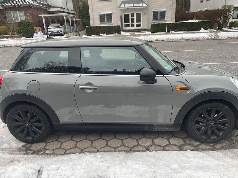 Gebraucht Mini ONE 102 PS (75 kW) 2018 Grau Kleinwagen