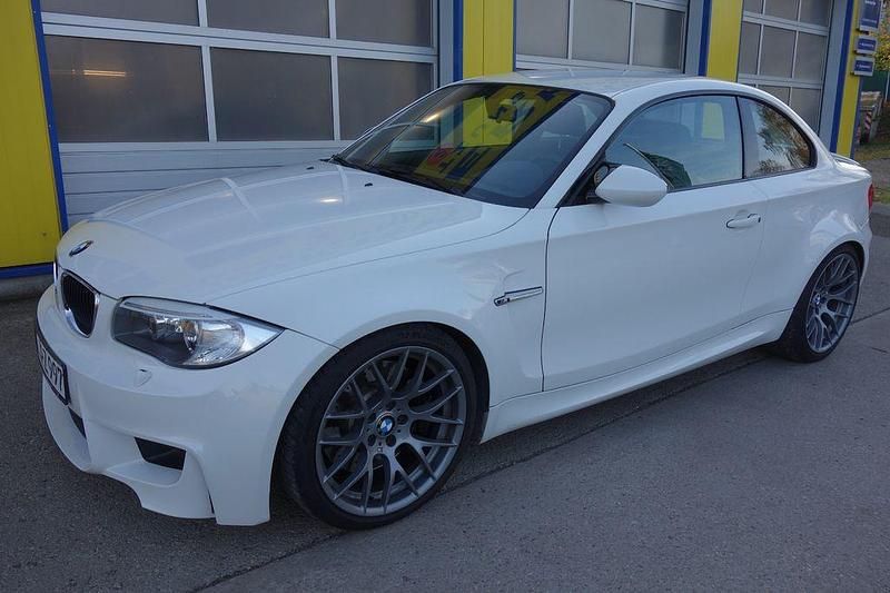Weiß Gebraucht 2012 BMW 1M Performance Coupé | 60.000 € (Teuer) - Bild 1/4