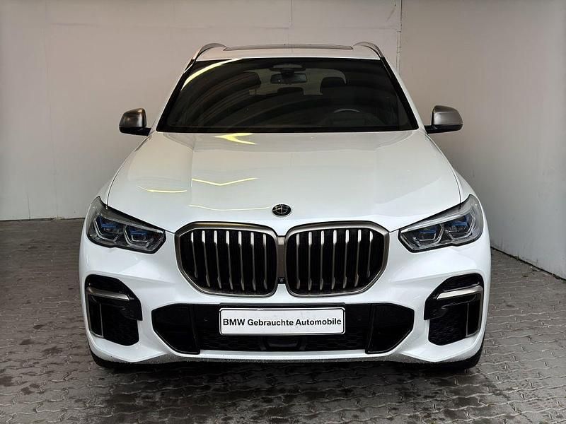 Używany BMW X5 Performance 530 KM (389 kW) 2021 SUV