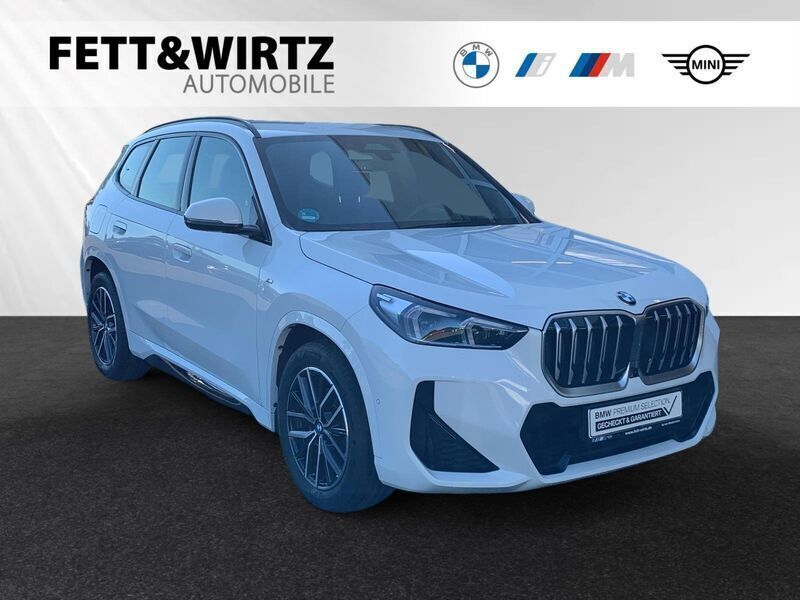 Alpinweiss Gebraucht 2024 BMW X1 M Sport SUV | 43.888 € (Fairer Preis) - Bild 1/3