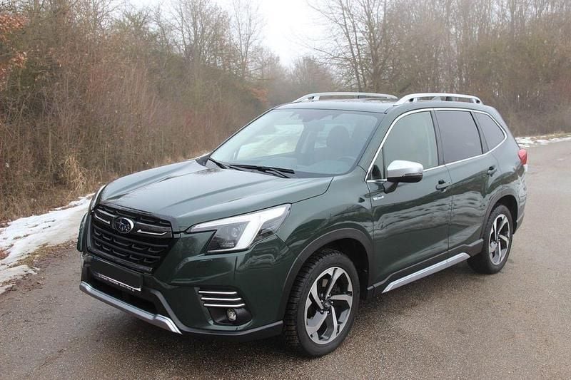 Gebraucht Subaru Forester Platinum 150 PS (110 kW) 2022 Grün SUV