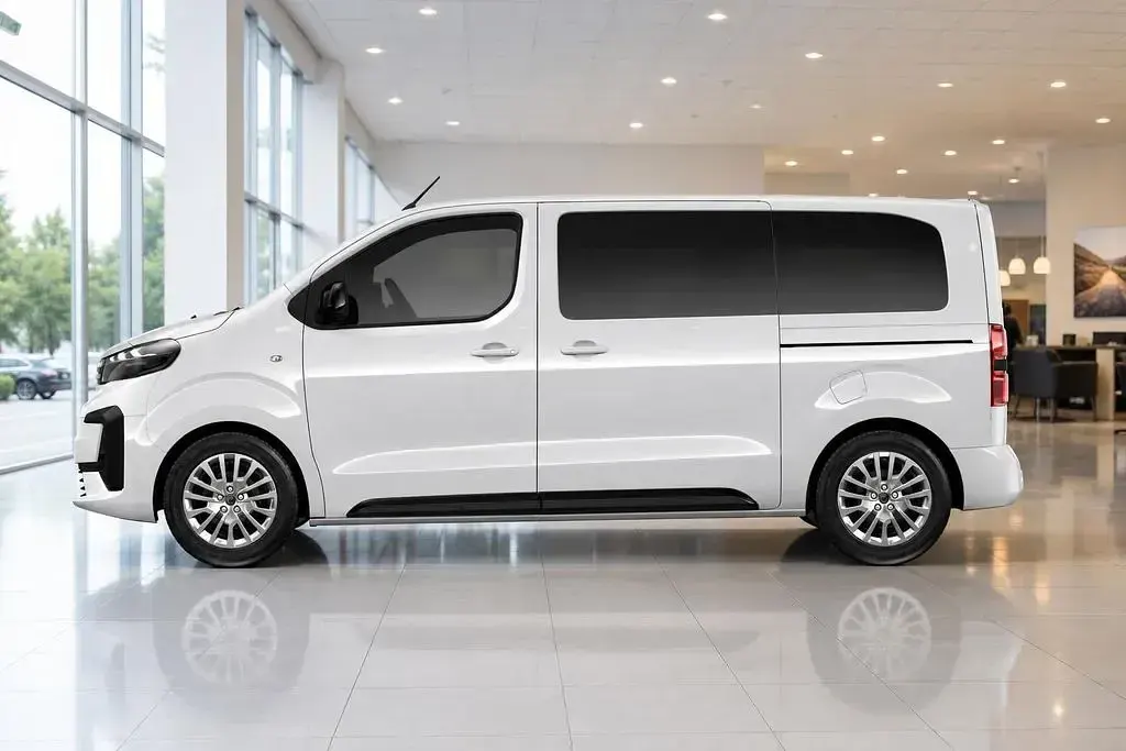 Neu Peugeot Traveller Active 179 PS (131 kW) 2026 Weiß Van / Kleinbus