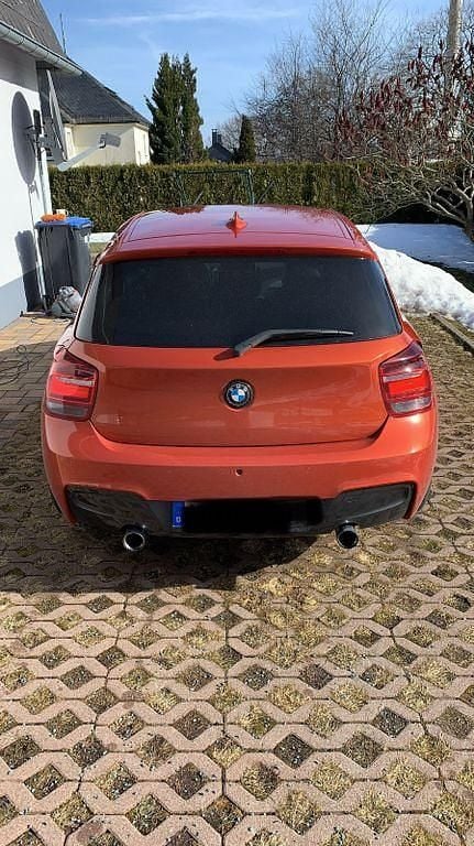 Usata BMW M135 Performance 320 CV (235 kW) 2013 Arancione Utilitaria