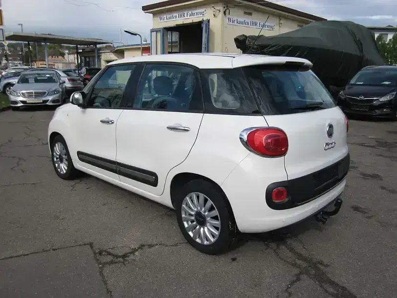 Gebraucht Fiat 500L Pop Star 85 PS (62 kW) 2014 Weiß Van / Kleinbus