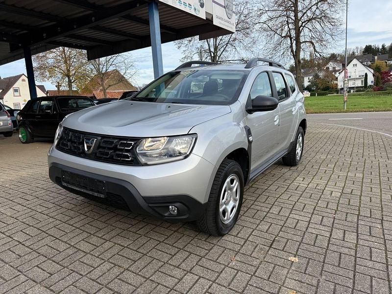 Gebraucht Dacia Duster Comfort 109 PS (80 kW) 2018 Silber SUV