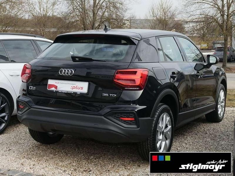 Gebraucht Audi Q2 Comfort 150 PS (110 kW) 2022 Schwarz SUV