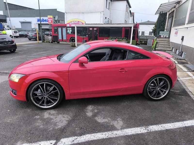 Gebraucht Audi TT 200 PS (147 kW) 2006 Rot Coupé