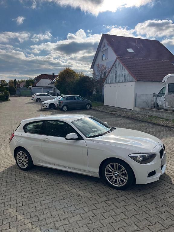 Gebraucht BMW 116 M Performance 136 PS (100 kW) 2012 Weiß Kleinwagen