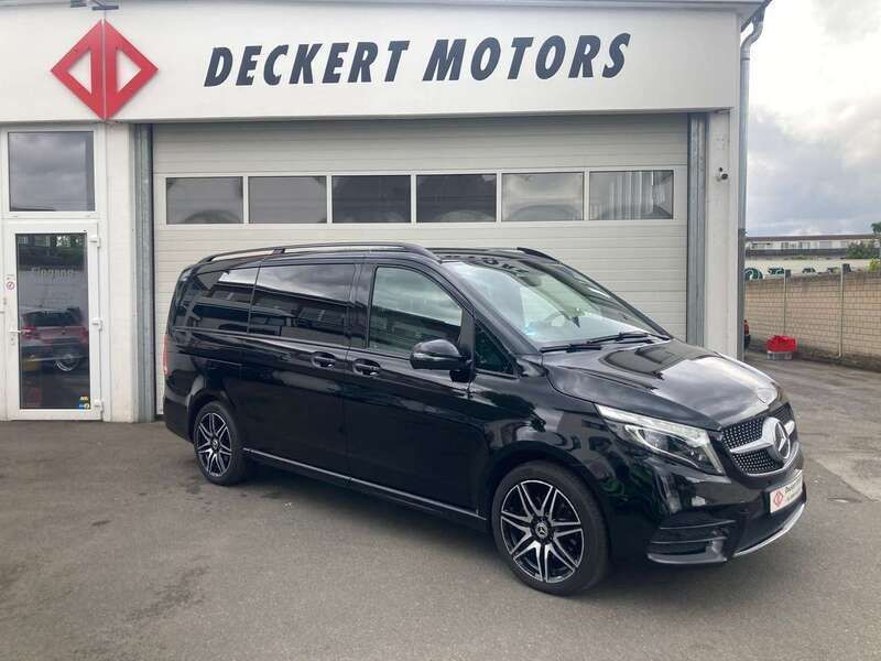 Schwarz Gebraucht 2019 Mercedes V300 Exclusive Van / Kleinbus | 59.900 € (Fairer Preis) - Bild 1/4