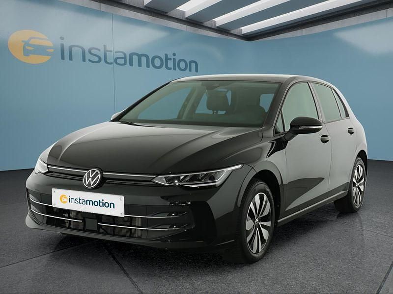 Gebraucht VW Golf VIII 116 PS (85 kW) 2025 Schwarz Kleinwagen
