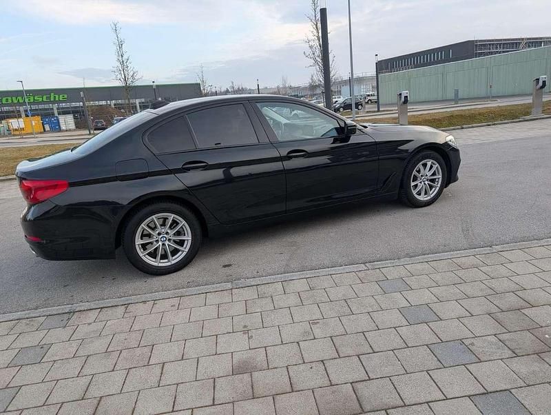 Gebraucht BMW 520 190 PS (139 kW) 2020 Schwarz Limousine