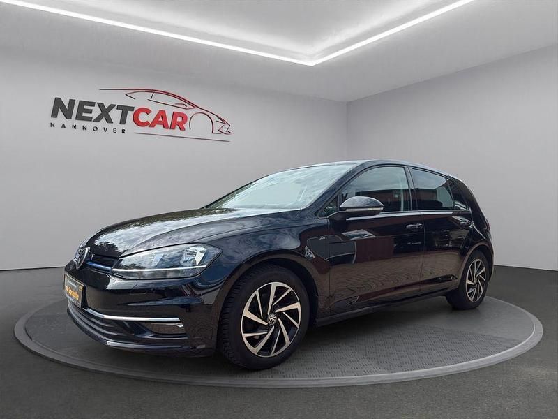 Schwarz Gebraucht 2018 VW Golf VII Join Limousine | 13.499 € (Fairer Preis) - Bild 1/4