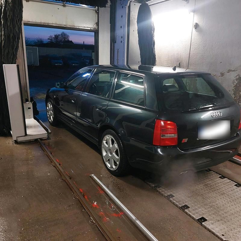 Gebraucht Audi S4 Performance 265 PS (194 kW) 1999 Schwarz Kombi