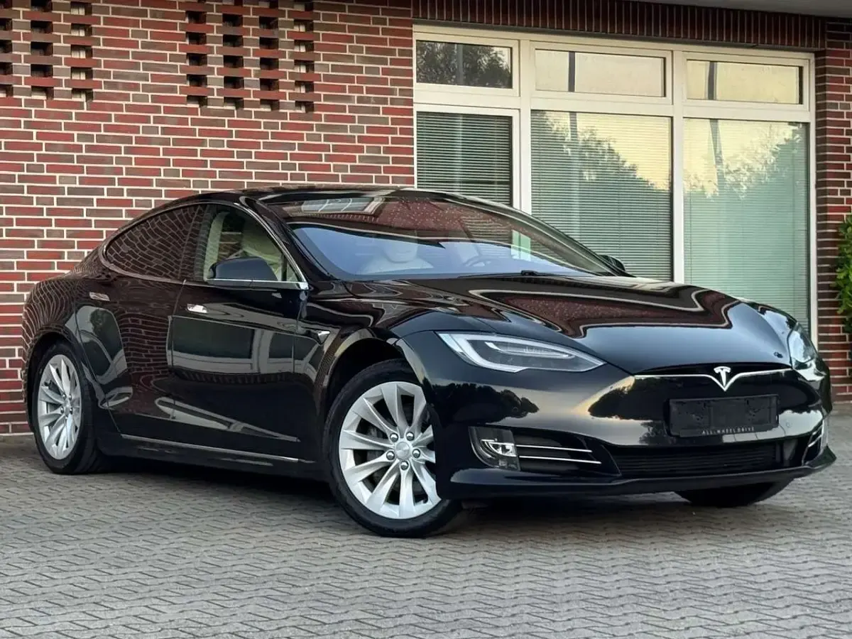 Occasion Tesla Model S 244 kW (332 PK) 2017 Zwart Hatchback