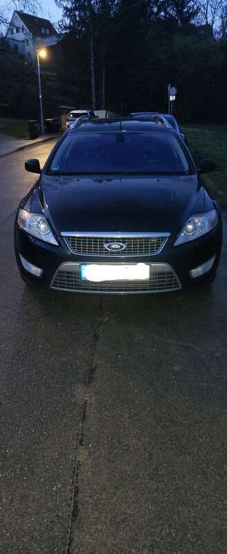 Schwarz Gebraucht 2010 Ford Mondeo Titanium Kombi | 5.000 € (Fairer Preis) - Bild 1/4