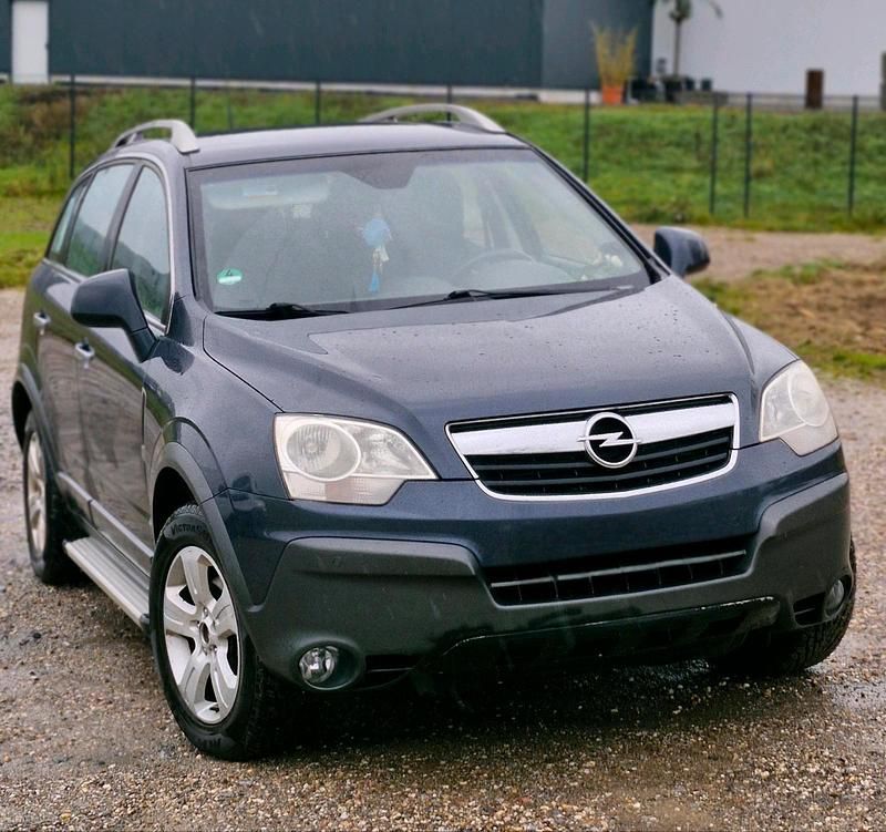 Grau Gebraucht 2007 Opel Antara SUV | 5.500 € (Teuer) - Bild 1/4