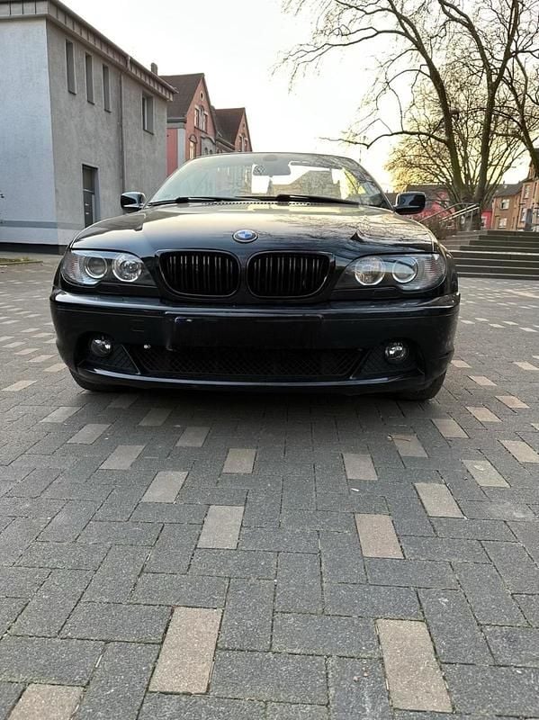 Schwarz Gebraucht 2003 BMW 318 Cabriolet Cabrio | 3.899 € (Superpreis) - Bild 1/4